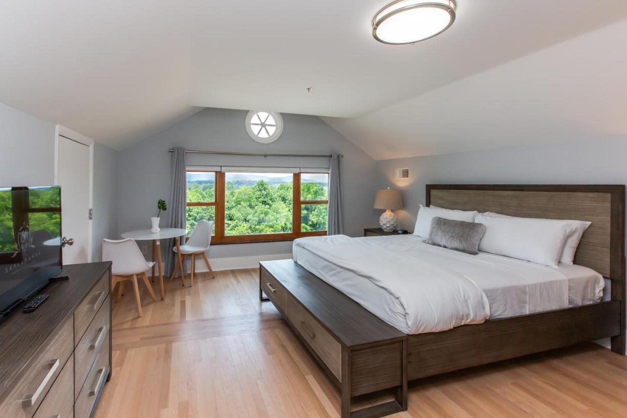 Skylaranna Resort & Spa Hendersonville Extérieur photo