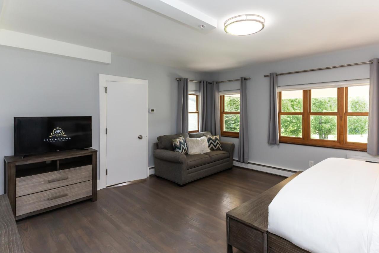 Skylaranna Resort & Spa Hendersonville Extérieur photo
